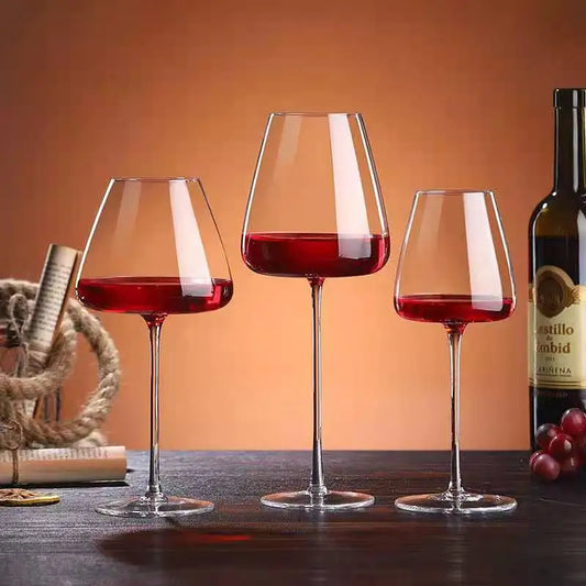 Elegant Hand-Blown Wine Glass Set