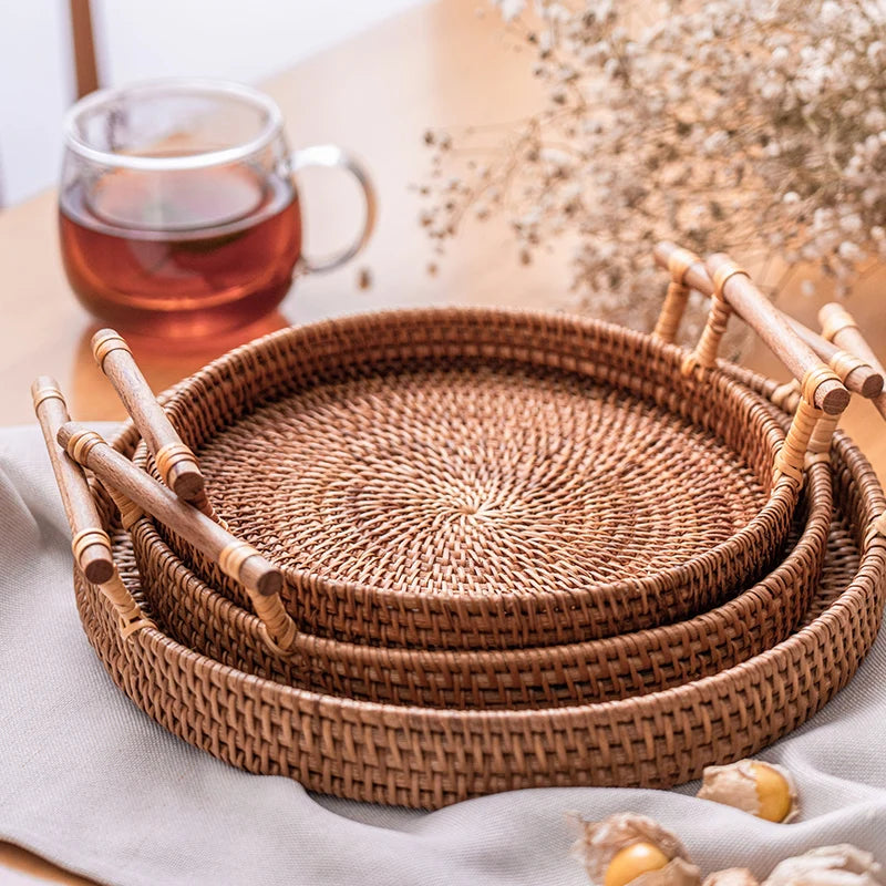 Handwoven Rattan Storage Tray With Wooden Handle Round Wicker Basket Bread Food Plate Fruit Cake Platter Dinner Serving Tray