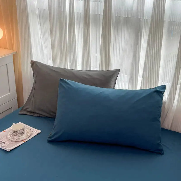 4 Pieces 2 Side Color Bedding Set