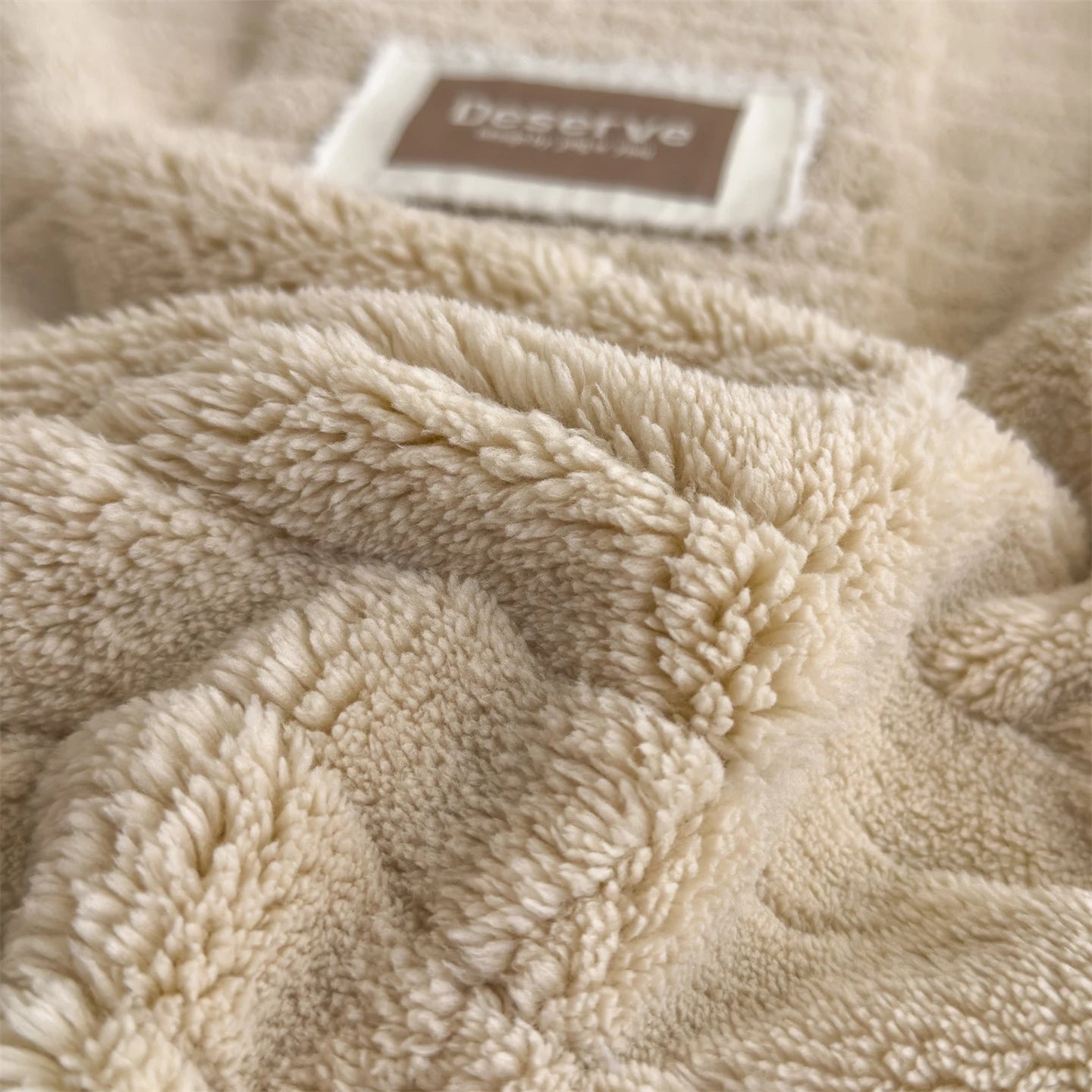Ultra-Soft Velvet Blanket
