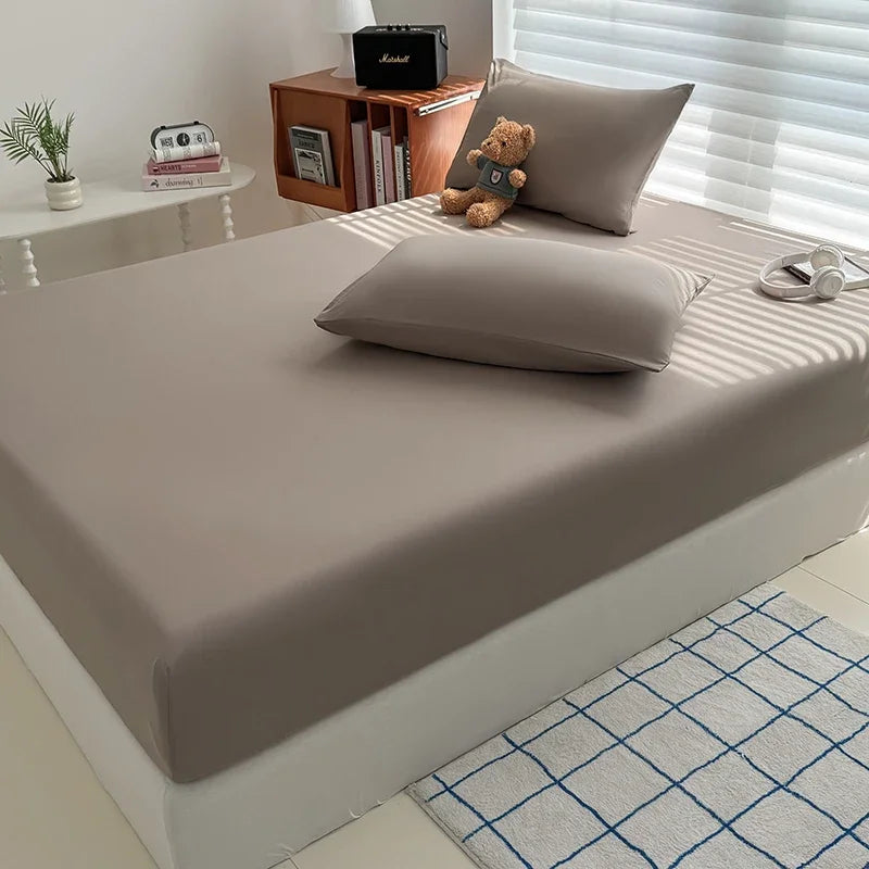 Washed Soft-Finish Fitted Sheet