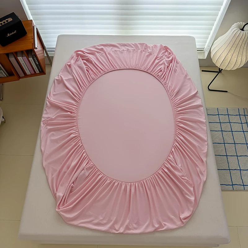 Washed Soft-Finish Fitted Sheet