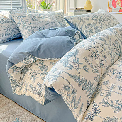 Floral Printed Bedding Set – Duvet Cover with Flat Sheet & Pillowcases