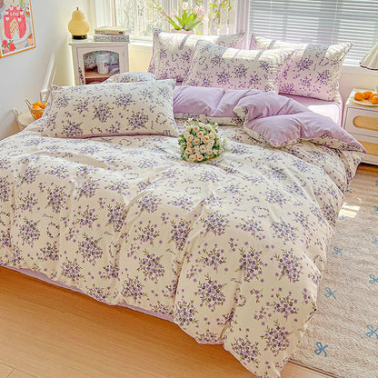 Floral Printed Bedding Set – Duvet Cover with Flat Sheet & Pillowcases