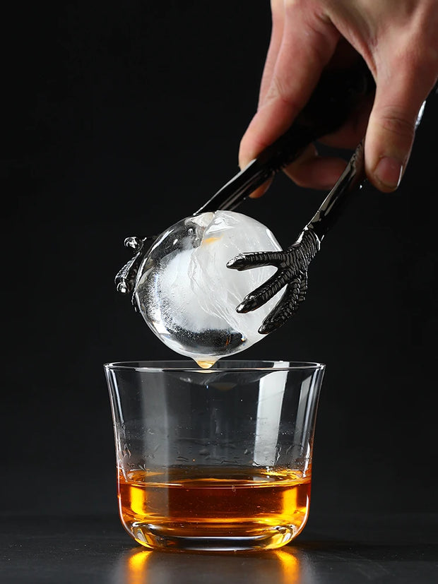 Whiskey and Drink Glasses with elegant design