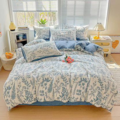 Floral Printed Bedding Set – Duvet Cover with Flat Sheet & Pillowcases