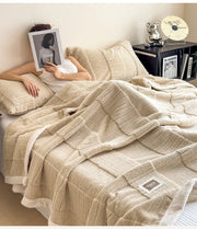 Double-sided Velvet Blanket and Pillowcase Set | Super Soft, Warm and Comfortable.