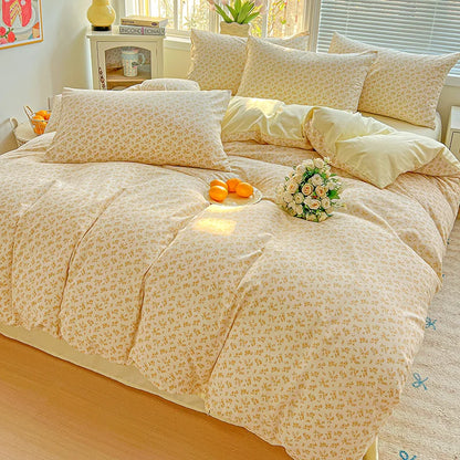 Floral Printed Bedding Set – Duvet Cover with Flat Sheet & Pillowcases