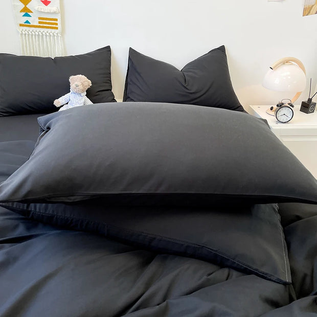 Black Bedding Duvet, Bedsheet and Pillowcase Set